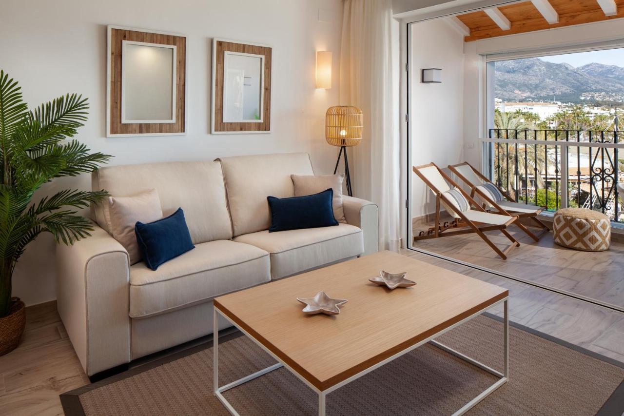 Frontline & Sea Views - 2 Bedrooms - 2 Bathrooms - Puerto Banus Marbella